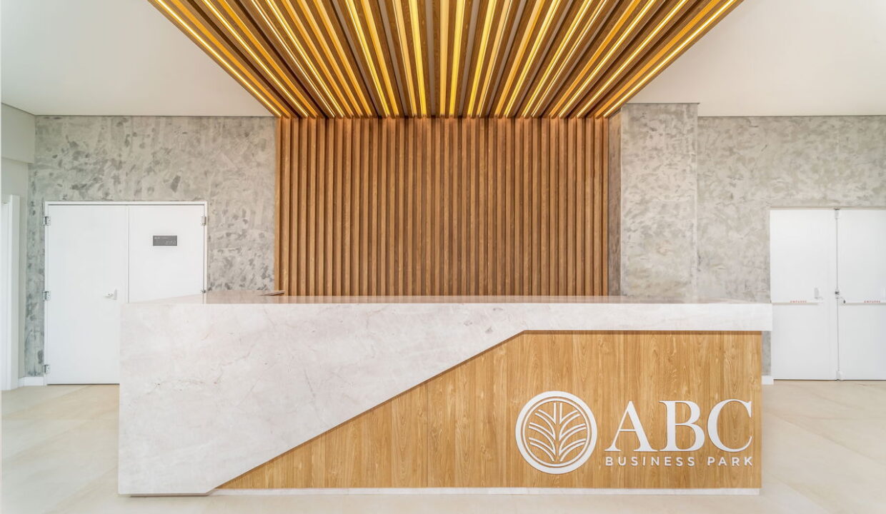 1619528132089_5d2d2042-4869-4a08-a15f-1ec03cca37ef-name-a0df349d1fa9f75fe632532ee76d3c7de77c01b7e8ccc9c6f6f00057cdc9be48