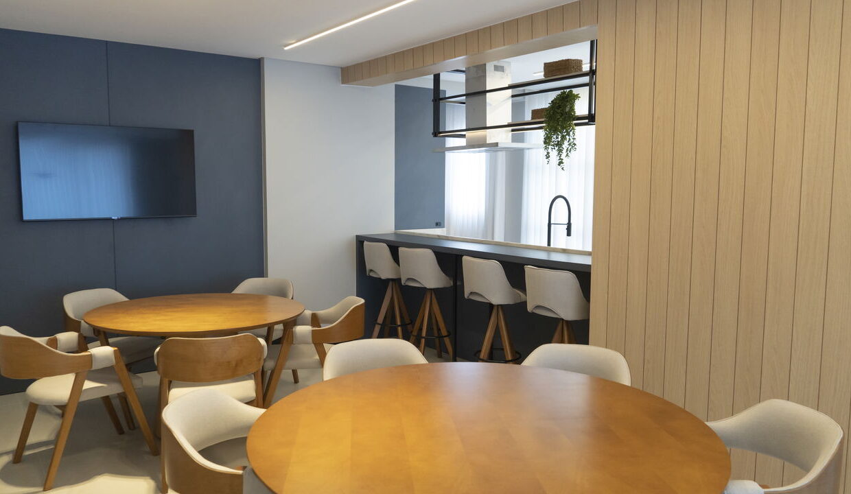 8_Salao_Festas-name-95631686c816c1dd4c8a414758409b934f379921c3e7a01a95047edde61de7a9