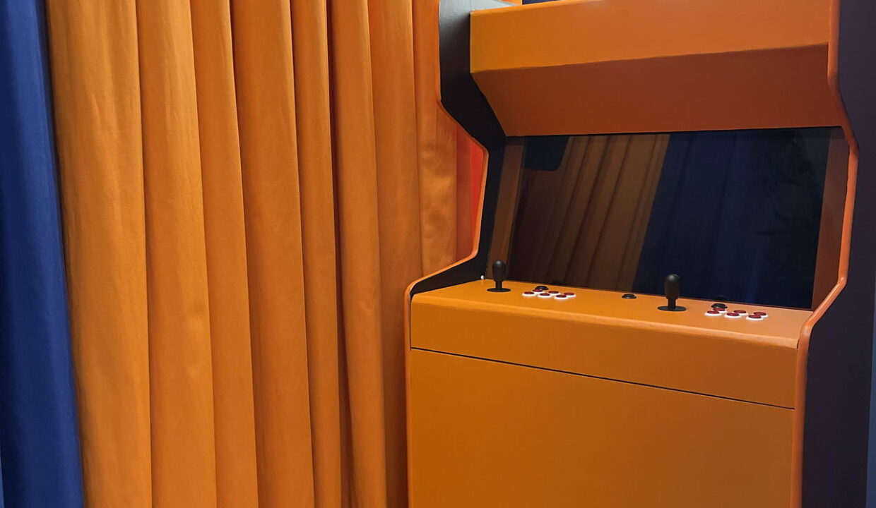 IMG_4909-name-39fcf20737d18abc3cb10b539521e49b214c7713a10284d133d799d4c9deced8