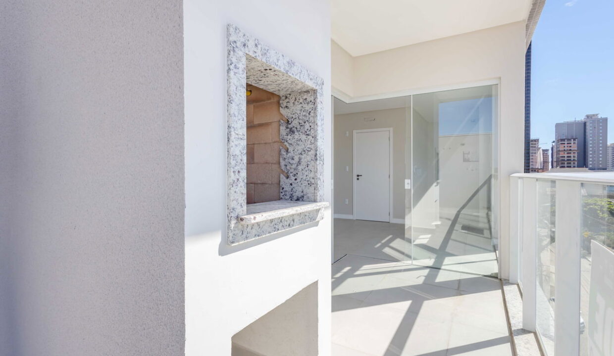 LA_BELLE_APTO_402-5-name-11b4a3a218305542d0d1634516b8f558929bc4c2e82719a6bd663ec4ccb531b0